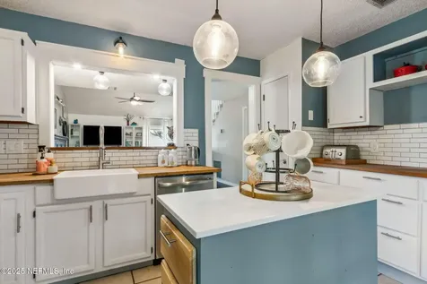 11461 Willet Court S Jacksonville FL 32225