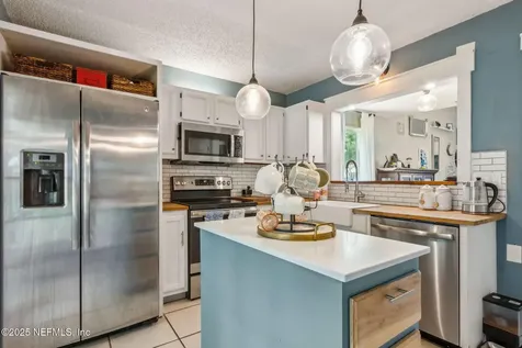 11461 Willet Court S Jacksonville FL 32225