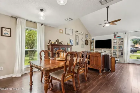 11461 Willet Court S Jacksonville FL 32225