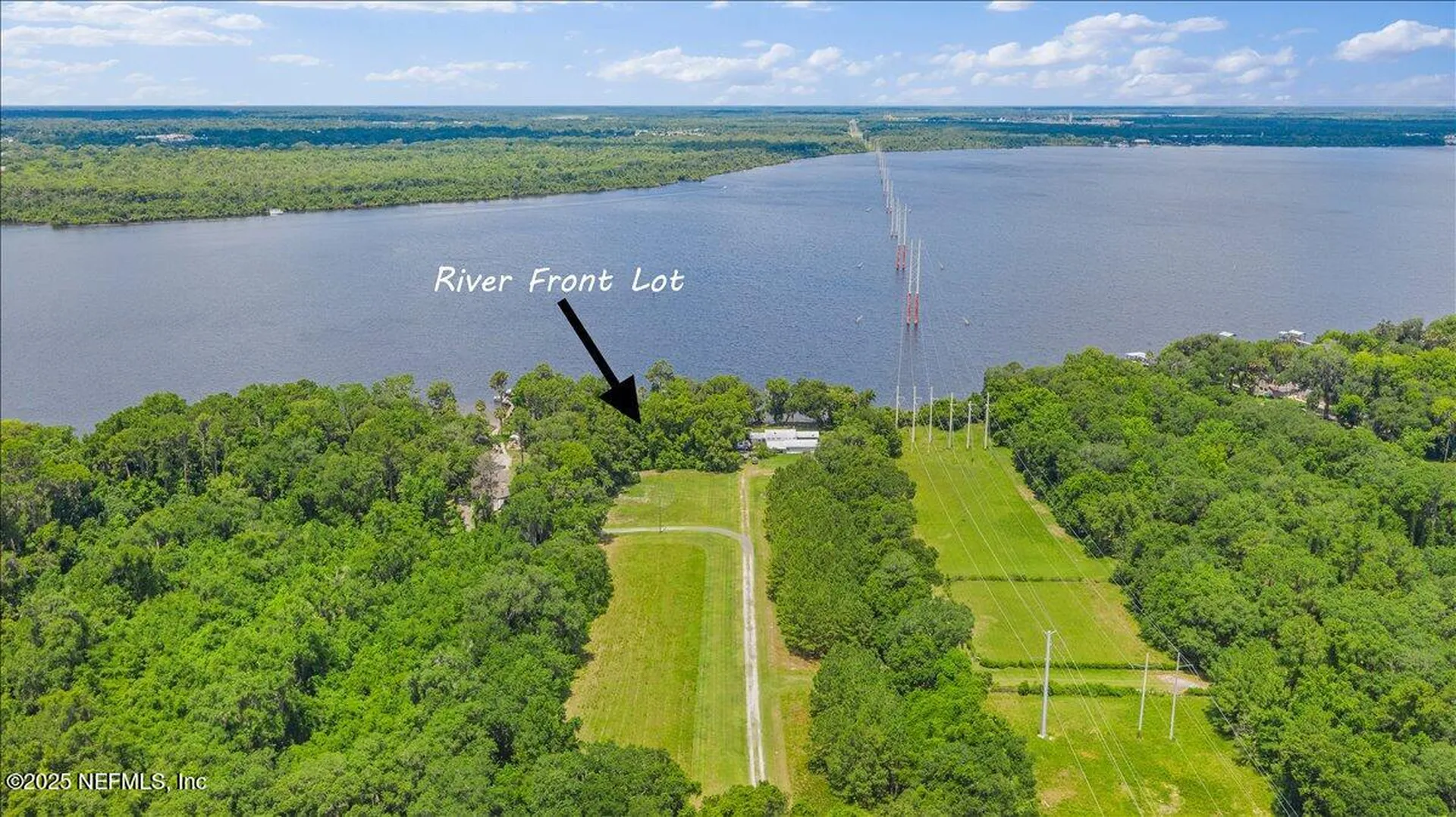 233 E River Road East Palatka FL 32131