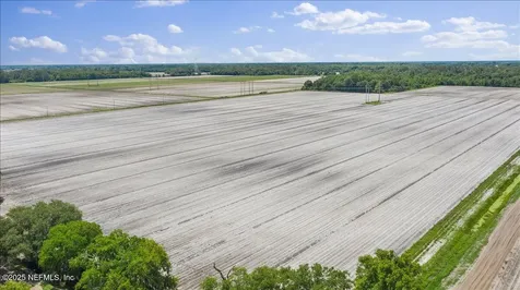 233 E River Road East Palatka FL 32131