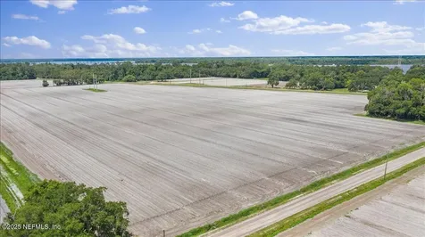 233 E River Road East Palatka FL 32131