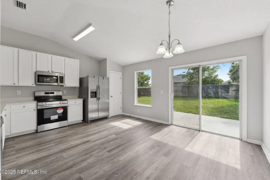 12572 Daylight Trail Jacksonville FL 32218
