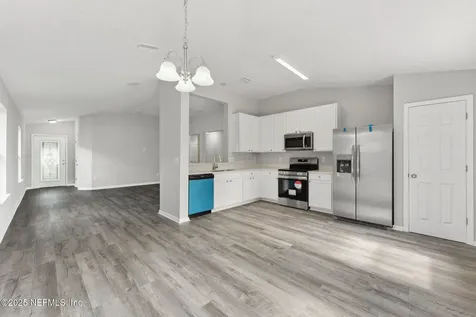 12572 Daylight Trail Jacksonville FL 32218