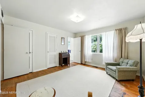 1206 Nightingale Court Jacksonville FL 32216
