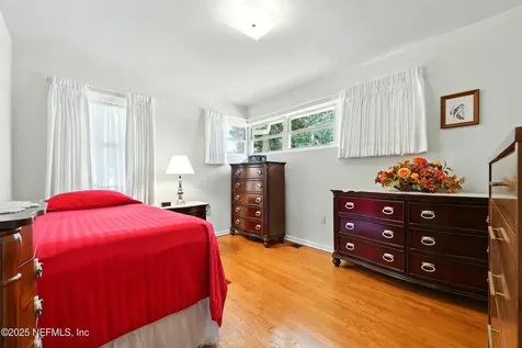1206 Nightingale Court Jacksonville FL 32216
