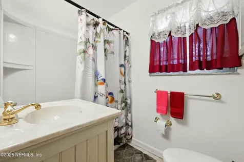 1206 Nightingale Court Jacksonville FL 32216