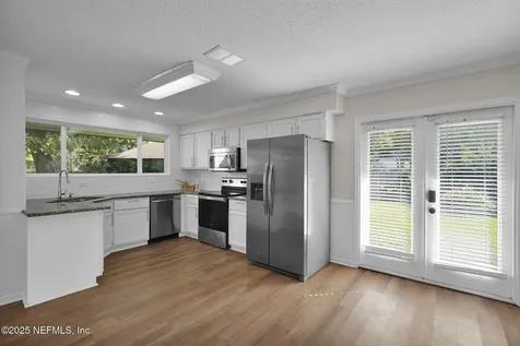 2244 Eagles Nest Road Jacksonville FL 32246