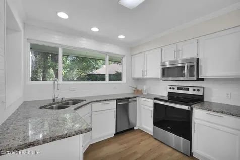2244 Eagles Nest Road Jacksonville FL 32246