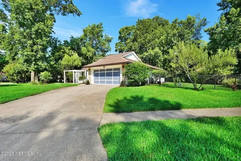2244 Eagles Nest Road Jacksonville FL 32246