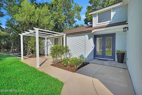 2244 Eagles Nest Road Jacksonville FL 32246
