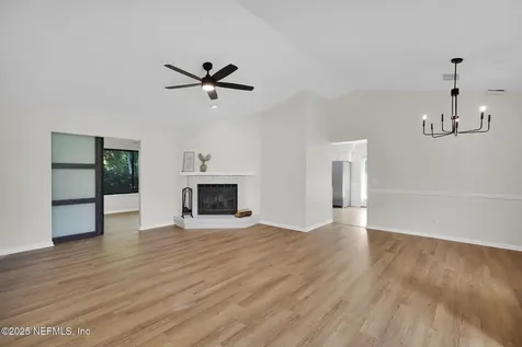 2244 Eagles Nest Road Jacksonville FL 32246