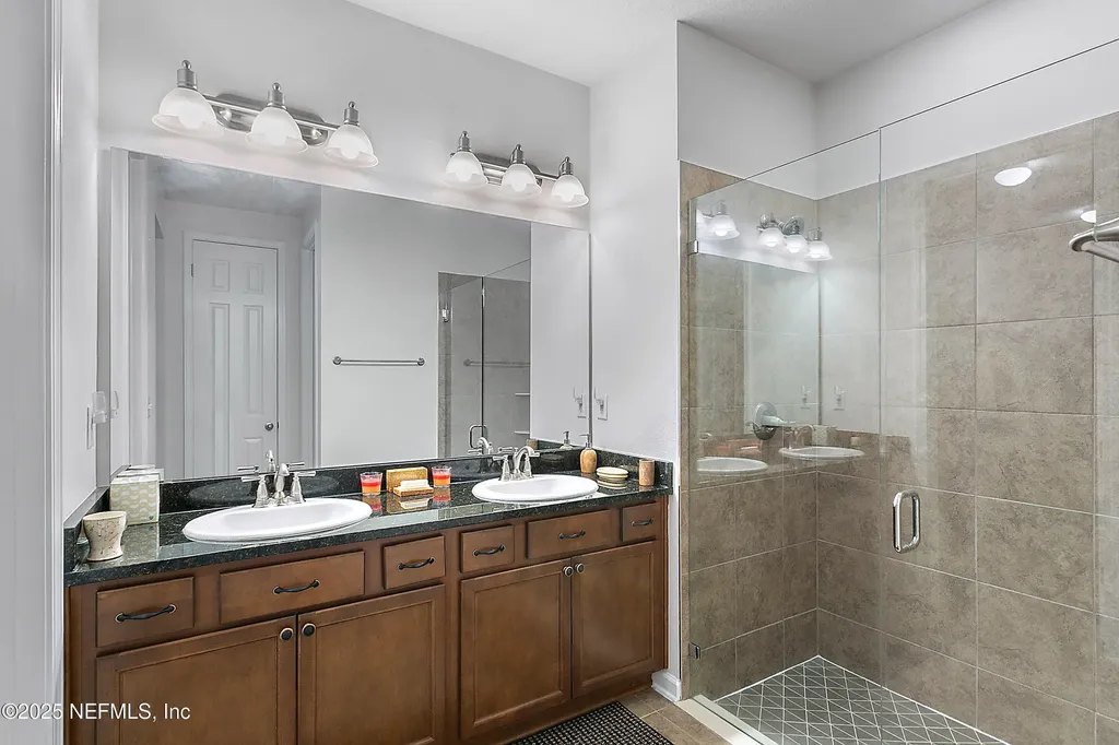 2251 Lincoln Sendero Trail Jacksonville FL 32218
