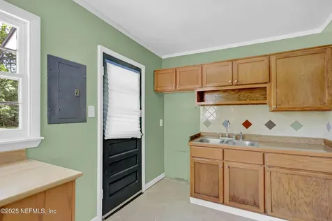 4610 Timuquana Road Jacksonville FL 32210