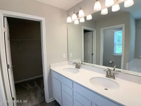 7032 Red Timber Road Jacksonville FL 32244