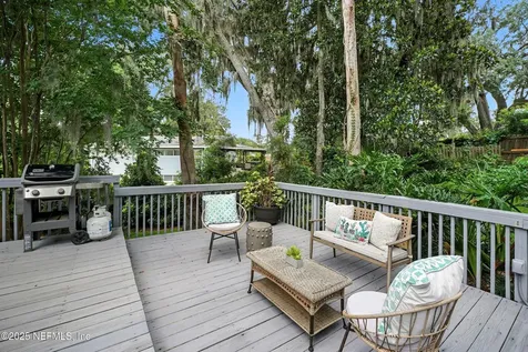 5029 Glade Hill Street Jacksonville FL 32207