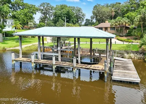 5029 Glade Hill Street Jacksonville FL 32207