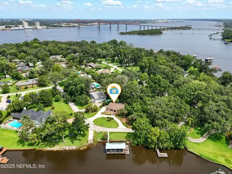 5029 Glade Hill Street Jacksonville FL 32207