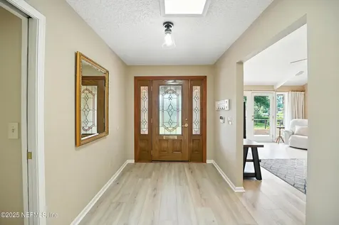 5029 Glade Hill Street Jacksonville FL 32207