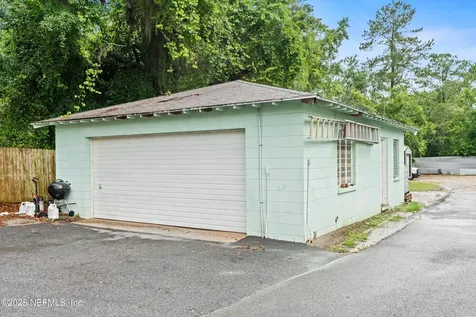 10438 Lem Turner Road Jacksonville FL 32218
