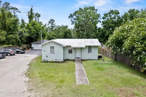 10438 Lem Turner Road Jacksonville FL 32218