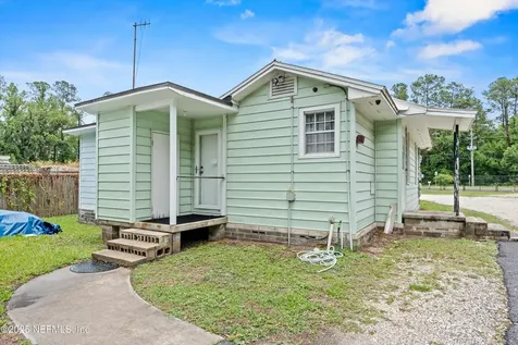 10438 Lem Turner Road Jacksonville FL 32218