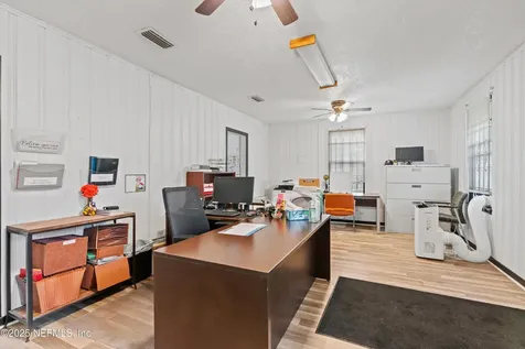 10438 Lem Turner Road Jacksonville FL 32218