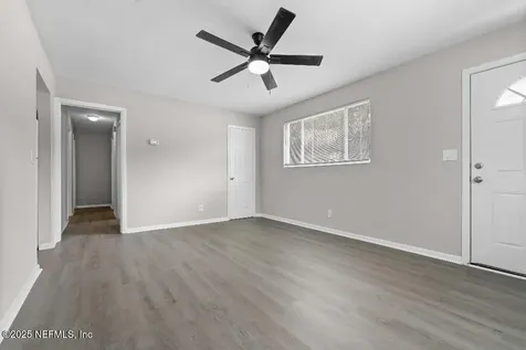 2238 Lane Avenue S Jacksonville FL 32210