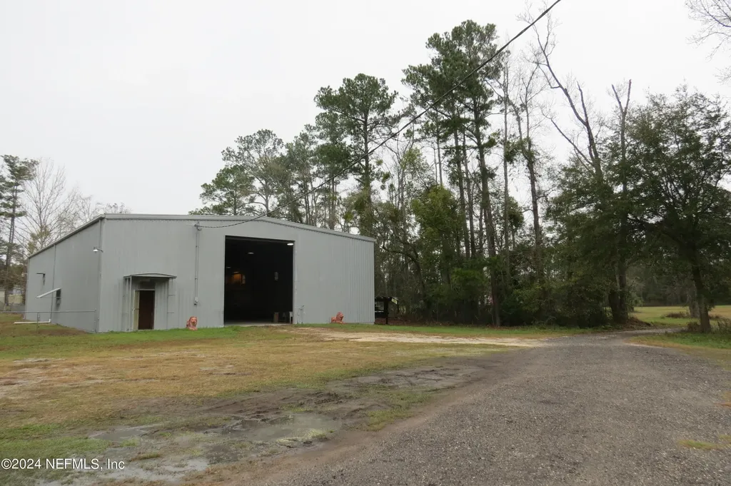 7585 Wilson Boulevard Jacksonville FL 32210
