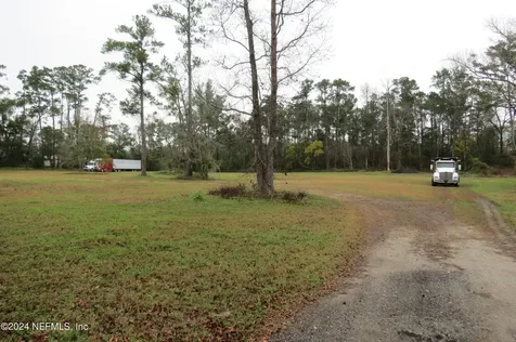 7585 Wilson Boulevard Jacksonville FL 32210