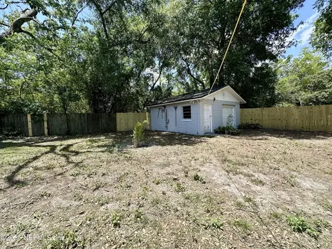 7040 Arques Road Jacksonville FL 32205