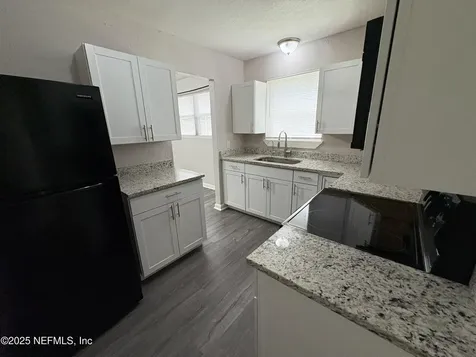 7040 Arques Road Jacksonville FL 32205