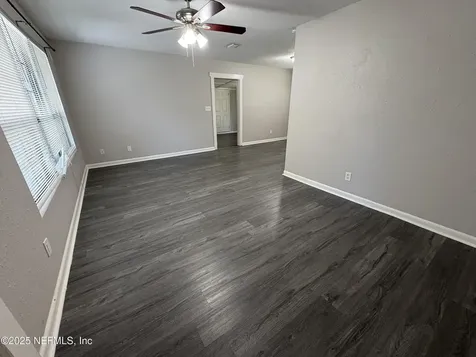 7040 Arques Road Jacksonville FL 32205