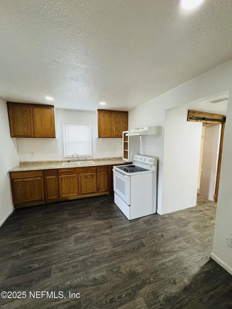 1445 Douglas Street Jacksonville FL 32211
