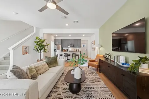 3730 Dupont Avenue Jacksonville FL 32217