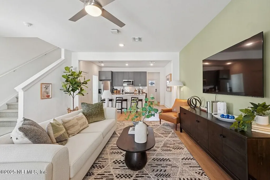 3730 Dupont Avenue Jacksonville FL 32217