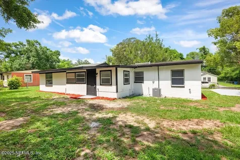 8940 Monroe Avenue Jacksonville FL 32208