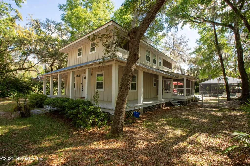 303 SE 3rd Avenue Melrose FL 32666