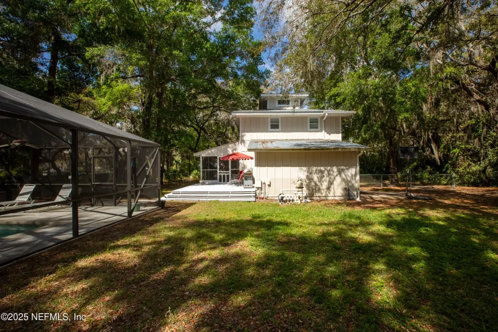 303 SE 3rd Avenue Melrose FL 32666