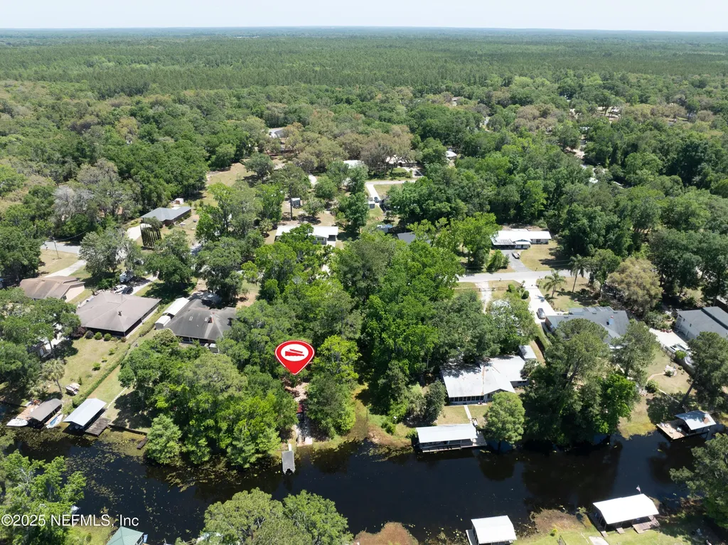303 SE 3rd Avenue Melrose FL 32666