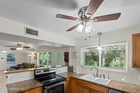 303 SE 3rd Avenue Melrose FL 32666