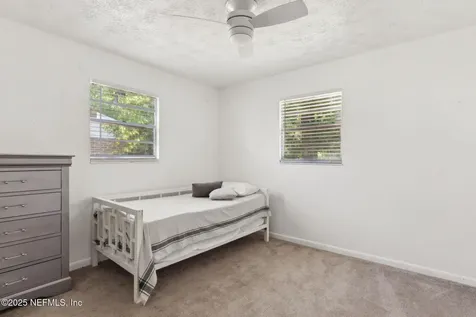 7485 Greenway Drive Jacksonville FL 32244