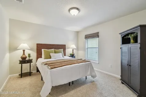 9050 Honeybee Lane Jacksonville FL 32256
