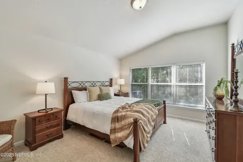 9050 Honeybee Lane Jacksonville FL 32256