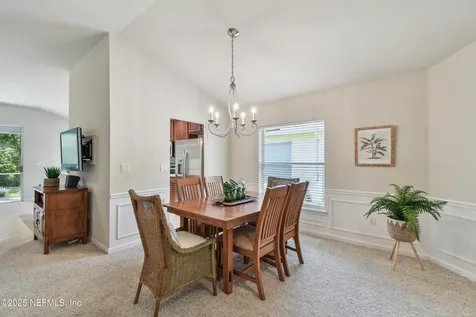 9050 Honeybee Lane Jacksonville FL 32256