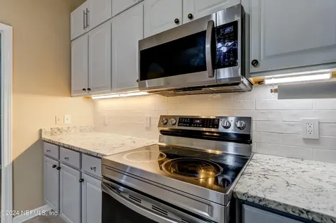 5628 Crest Creek Drive Jacksonville FL 32258