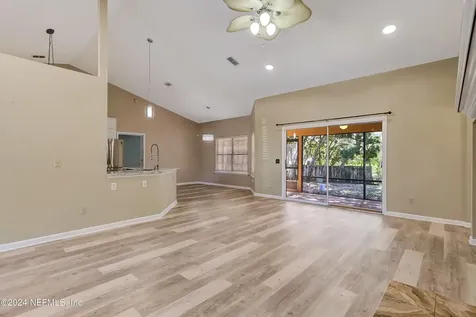 5628 Crest Creek Drive Jacksonville FL 32258