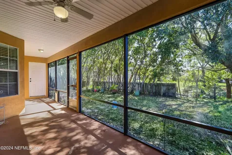 5628 Crest Creek Drive Jacksonville FL 32258
