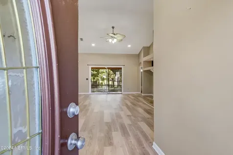 5628 Crest Creek Drive Jacksonville FL 32258