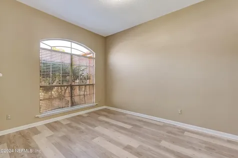 5628 Crest Creek Drive Jacksonville FL 32258